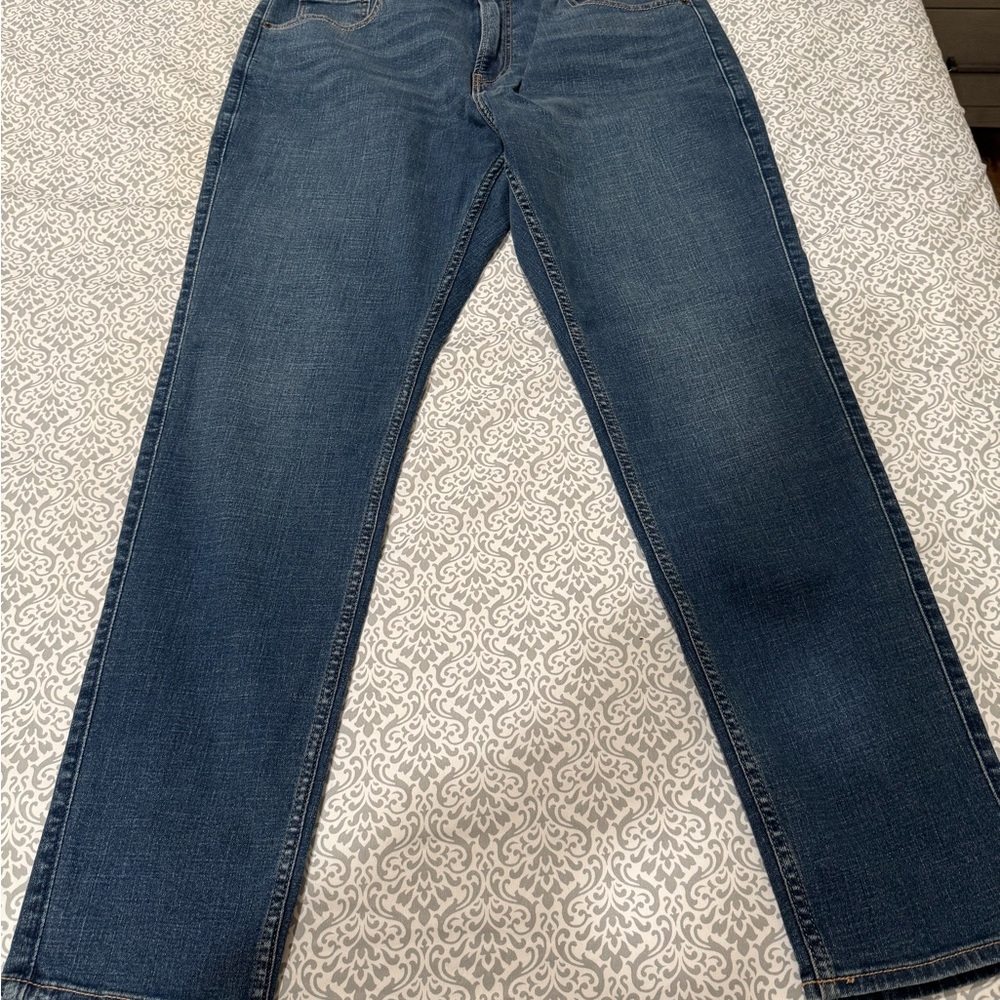 NWB. Hollister Men's Dark Blue Athletic Skinny Jeans